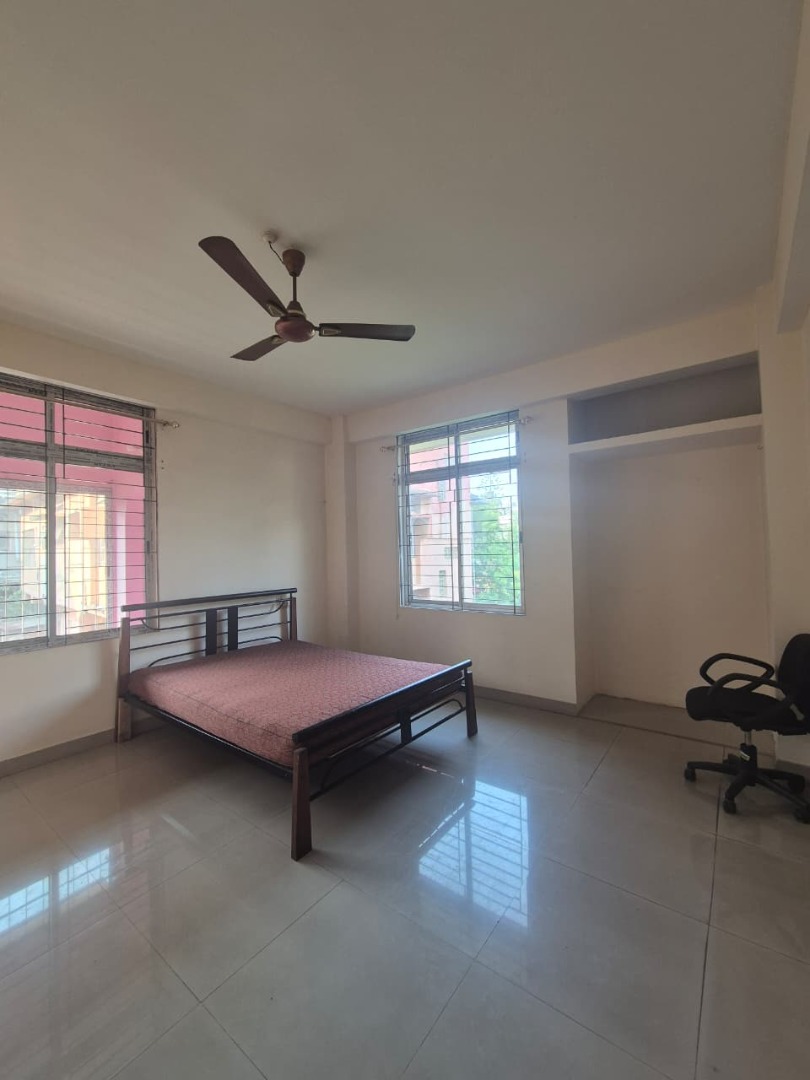 Semi Furnished 3bhk in Rukmini Gaon, Guwahati, Assam, India for Rent